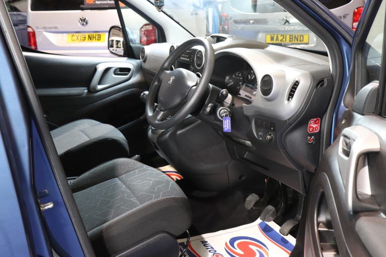 Peugeot Partner Petrol Wheelchair Accessible Vehicle Mobility WAV Ramp Winch