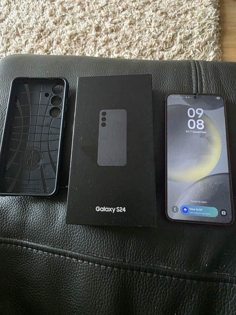 image for Samsung S24 black 128gb fully boxed 