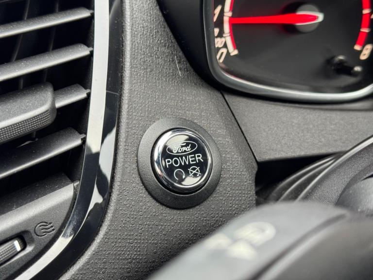 2015 Ford Fiesta 1.6 EcoBoost ST-3 3dr HATCHBACK PETROL Manual