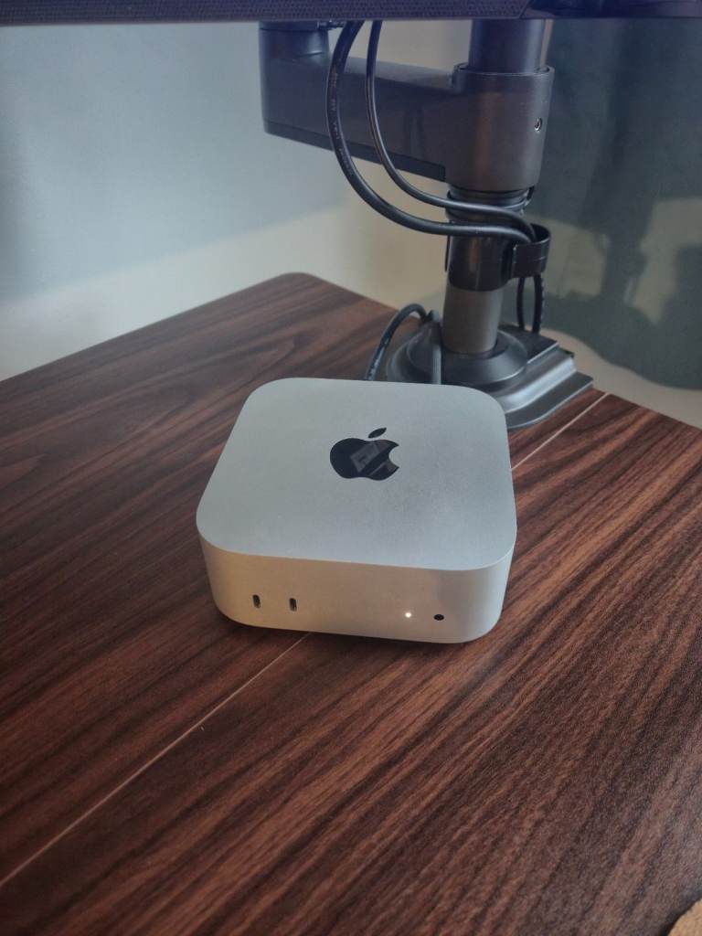 Mac Mini 2024 - M4 Pro 12C CPU/16C GPU - 24GB RAM - 512GB SSD