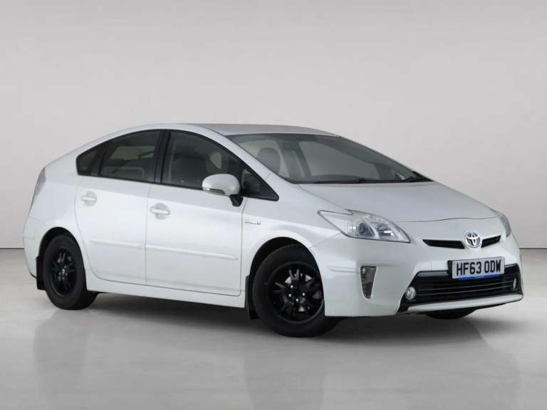 2013 Toyota Prius 1.8 VVT-h T3 CVT Euro 5 (s/s) 5dr Hatchback Hybrid Automatic