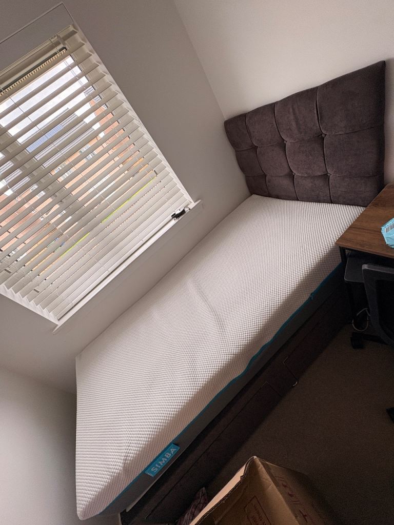 Simba Single Mattress & Divan with Headboard – Good Condition