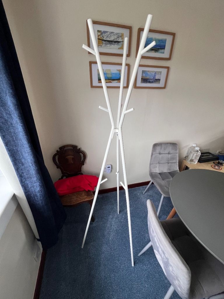 Coat stand 
