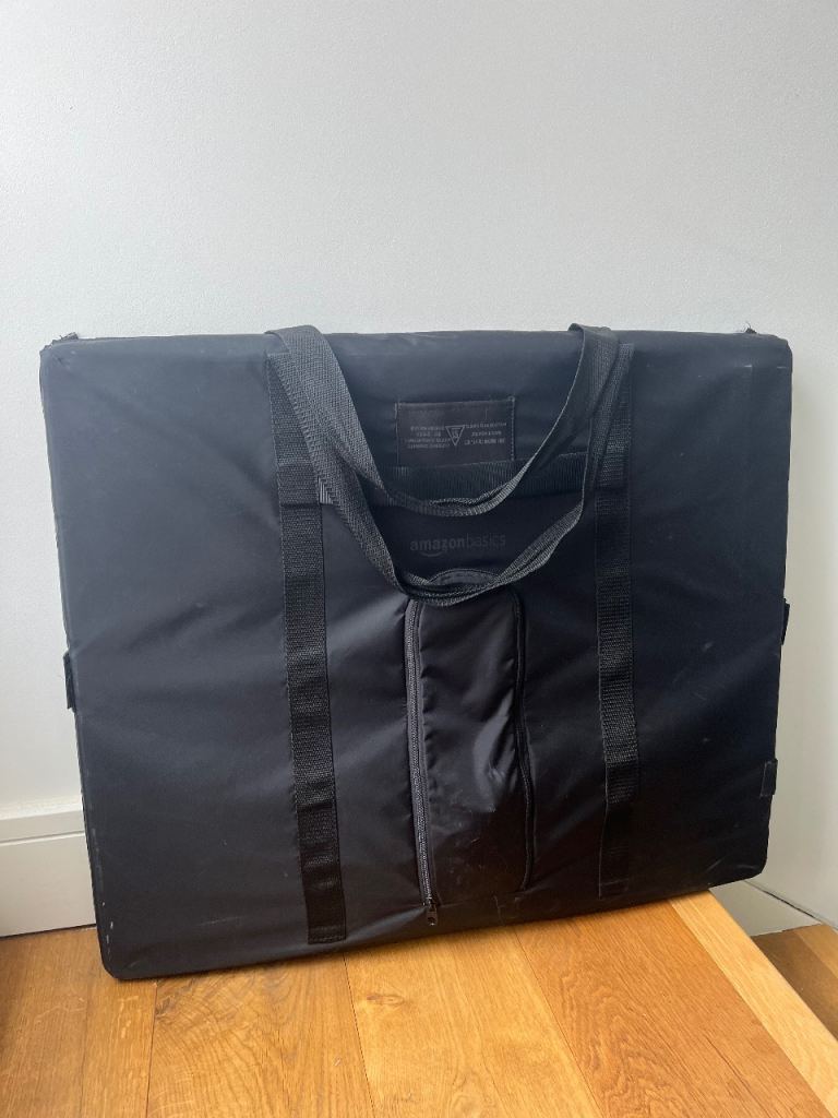 Amazon basics large photography light box 