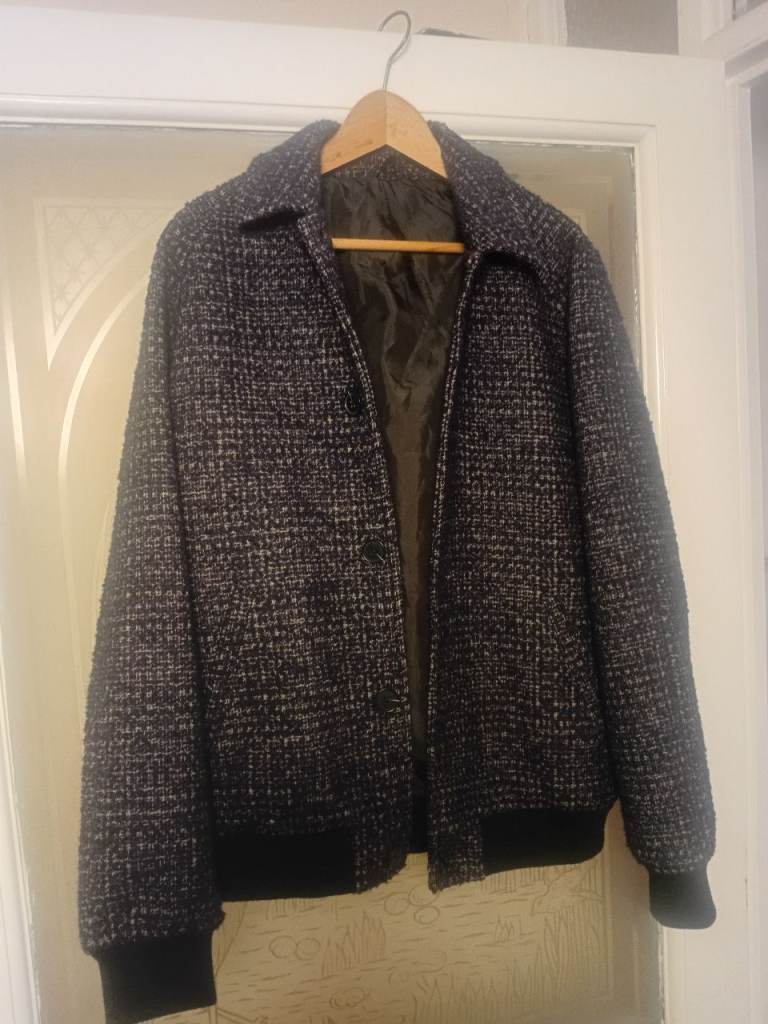 Mens size medium jacket 