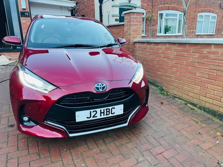 Toyota Yaris 2021 Hybrid 