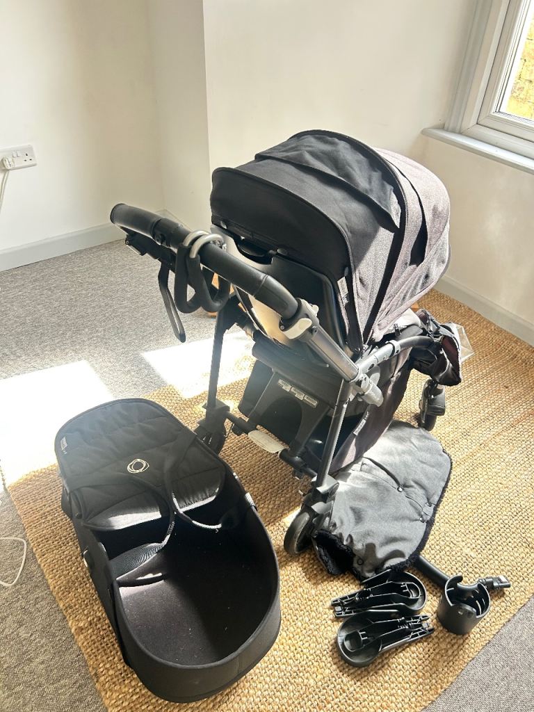 Bugaboo bees 6 pram and accessories 