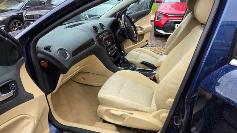 Ford, MONDEO, Hatchback, 2007, Manual, 1999 (cc), 5 doors