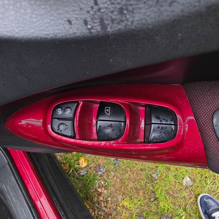 NISSAN JUKE TEKNA EDITION 1.5 DIESEL 110 BHP YEAR 2011 LONG MOT&FULL HISTORY SERVICE!!!!