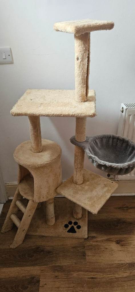 Cat tree free