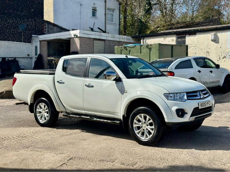 2015 Mitsubishi L200 Double Cab DI-D Challenger 4WD PICK UP Diesel Manual