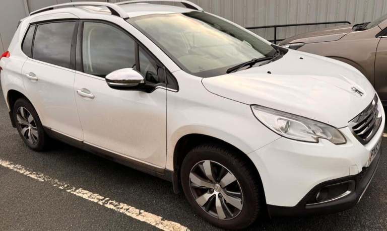 2013 Peugeot 2008 1.6 VTi Allure 5dr HATCHBACK PETROL Manual