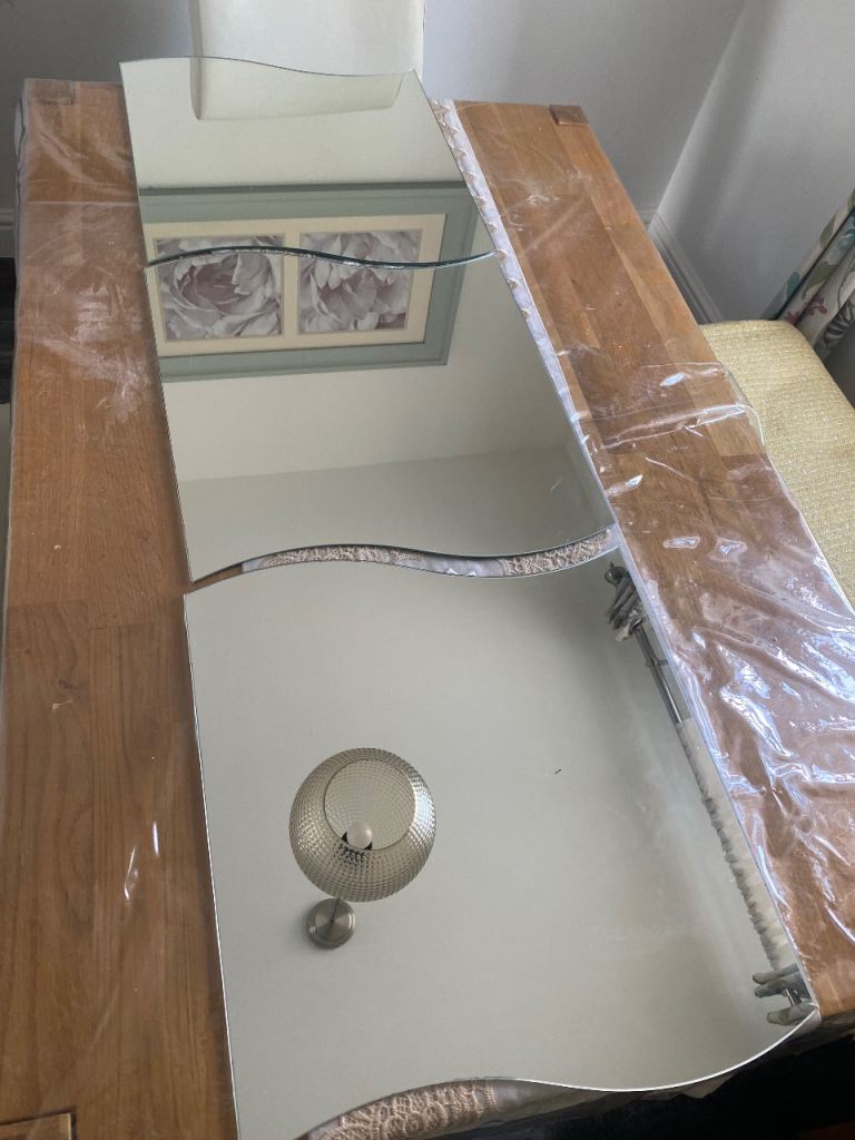 Free Three Large Wavy Edge Wall Mirror – Good Condition