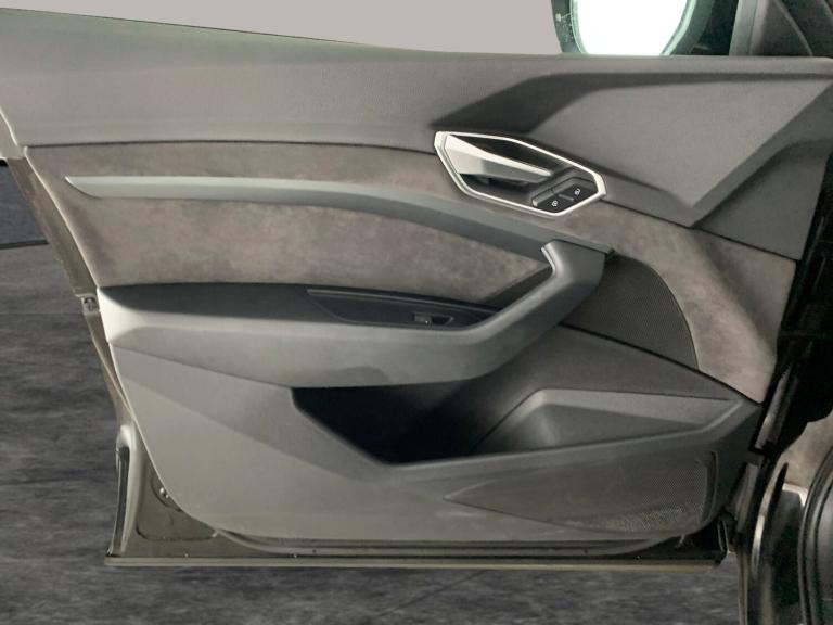 2020 Audi e-tron 230kW 50 Quattro 71kWh Sport 5dr Auto ESTATE ELECTRIC Automatic