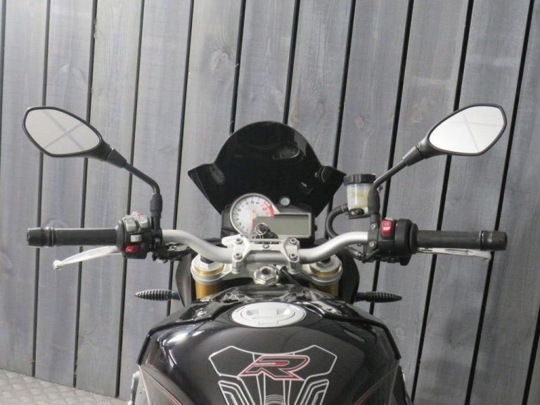 2016 11 BMW S 1000 R