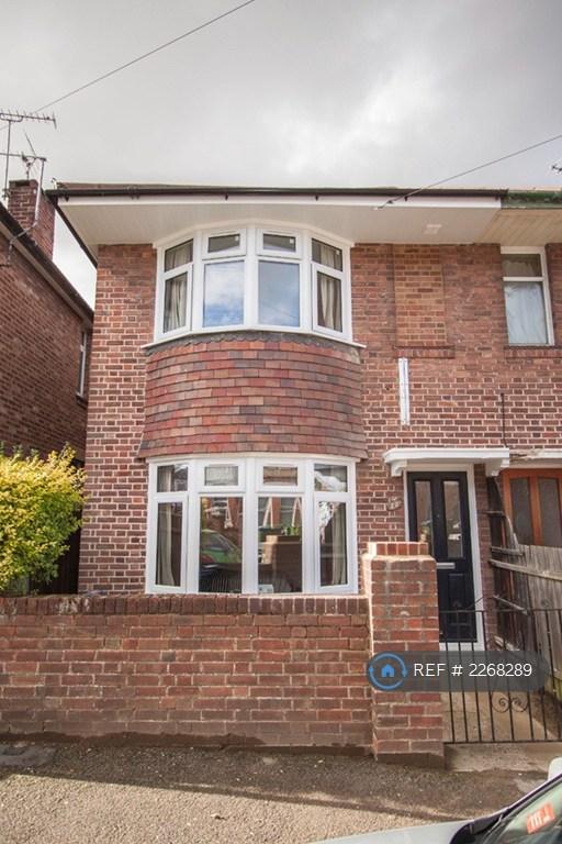 7 bedroom house in Burlington Road, Southampton, SO15 (7 bed) (#2268289)
