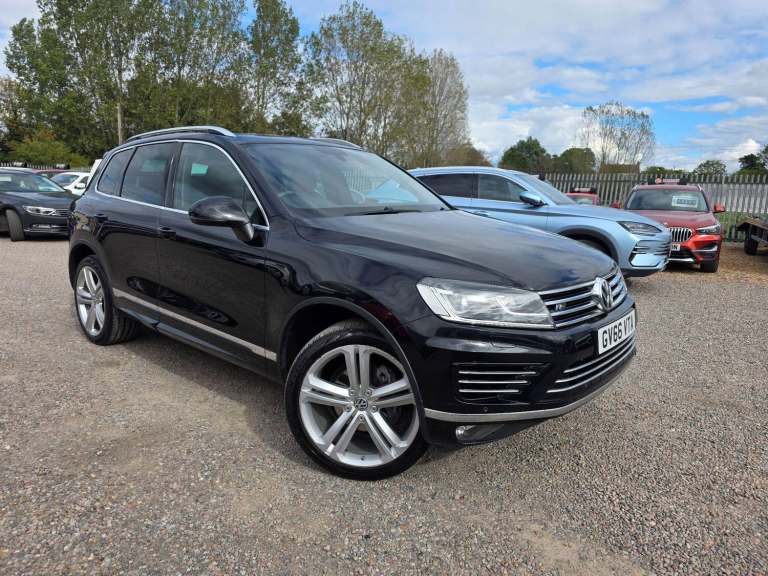 2017 Volkswagen Touareg 3.0 V6 TDI BlueMotion Tech 262 R-Line 5dr Tip Auto ESTATE DIESEL Automatic