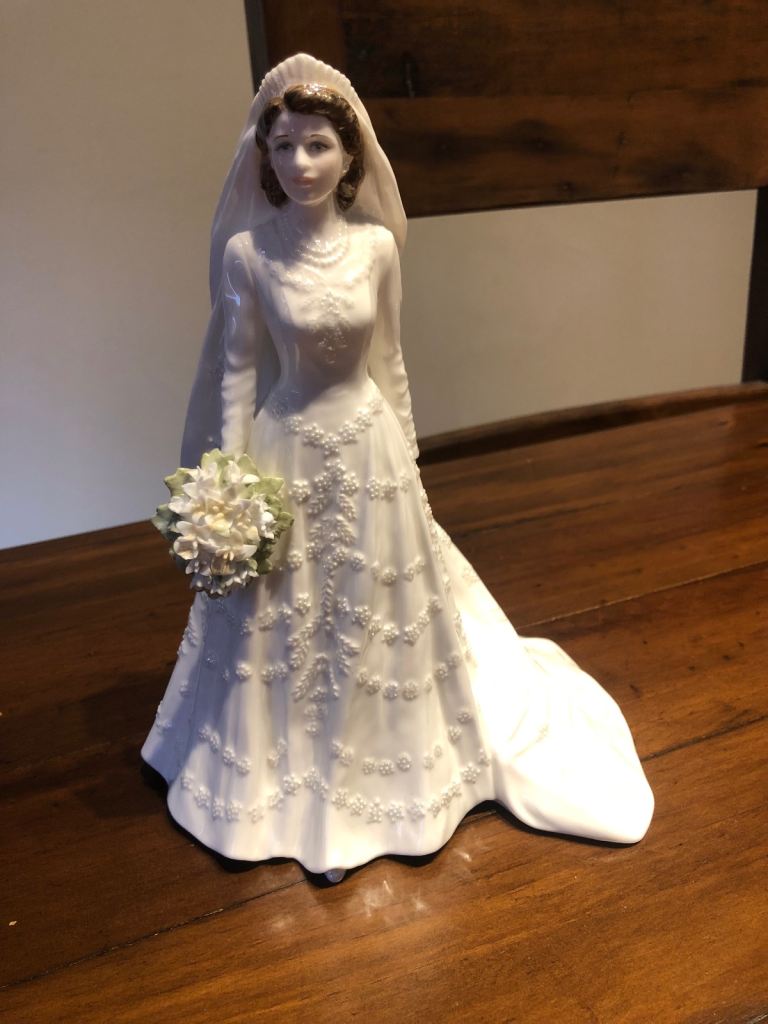 REDUCED WAS £100 now only £50 Vintage Coalport THE QUEEN WEDDING limited edition figurine