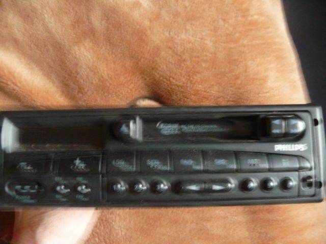 PHILLIPS CAR RADIO.