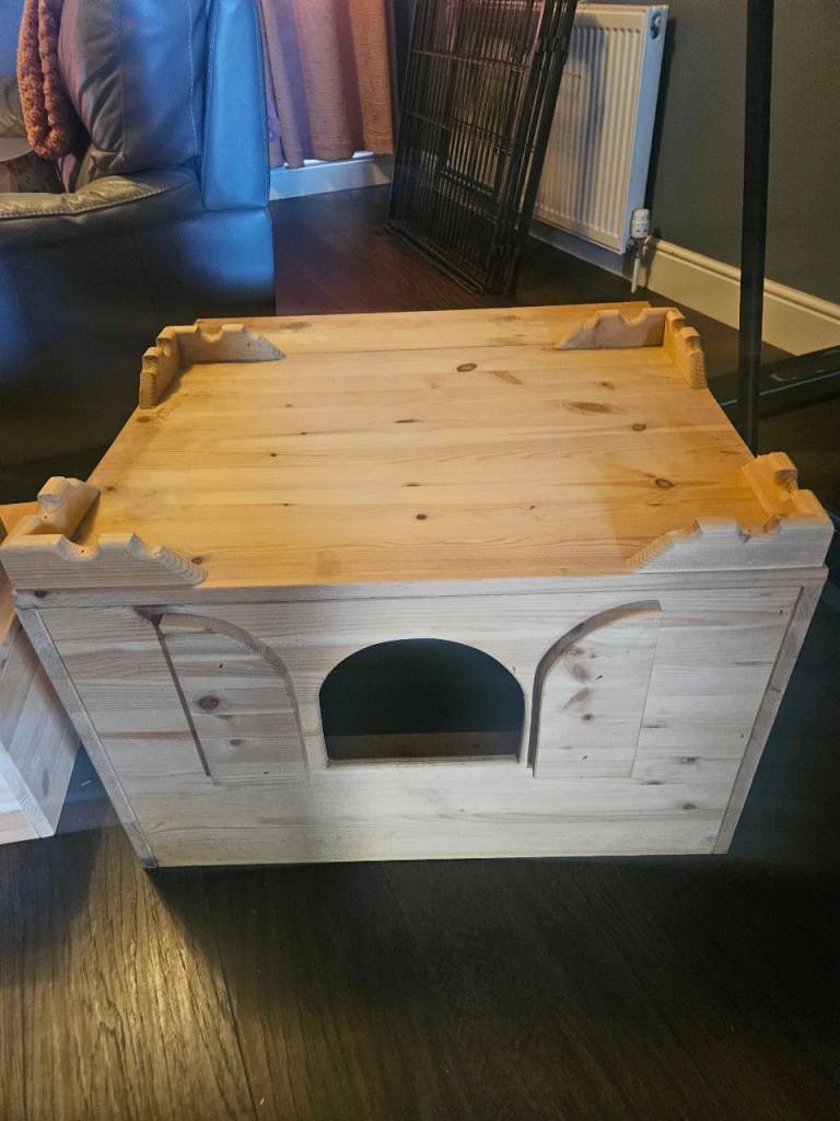 Animal castle/hideout for small animals