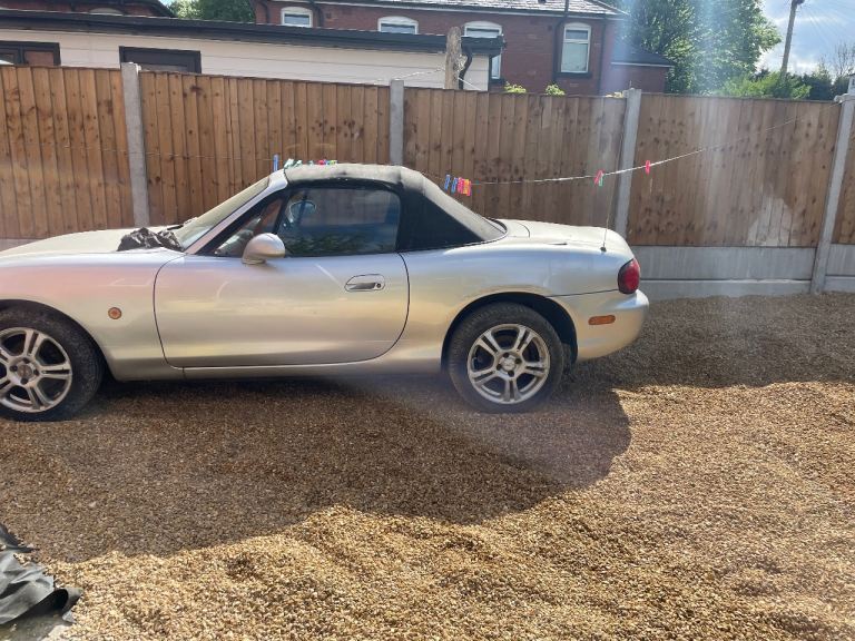 Mazda, MX-5, 2002, 1598 (cc)