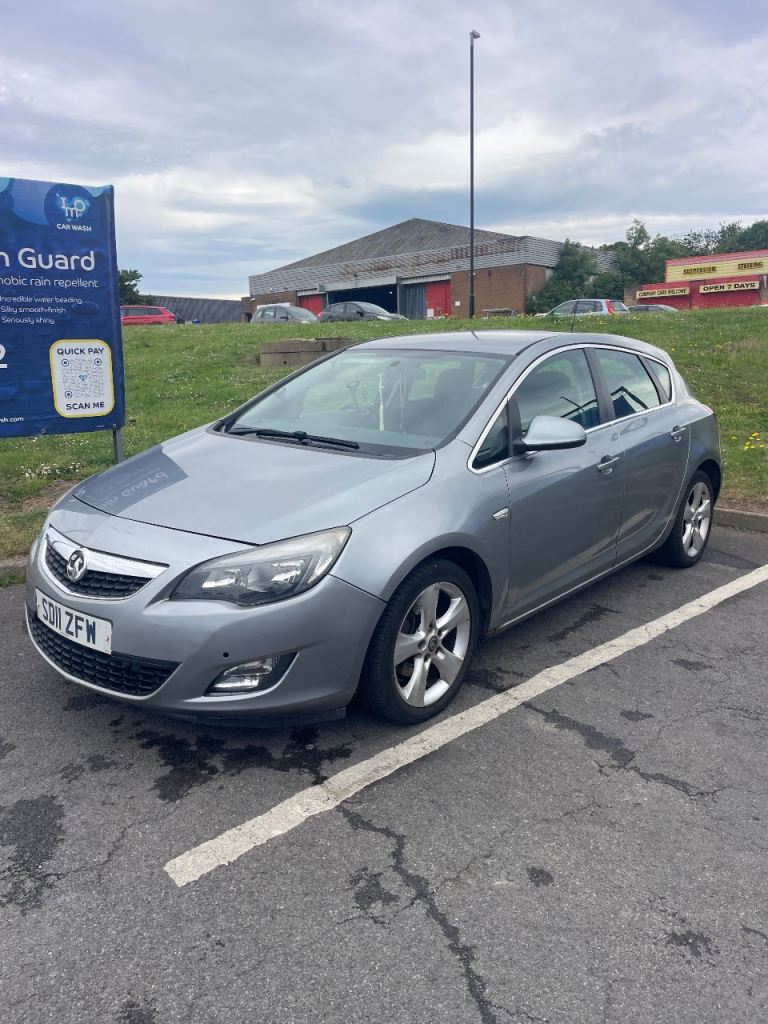 Vauxhall, ASTRA, Hatchback, 2011, Manual, 1686 (cc), 5 doors