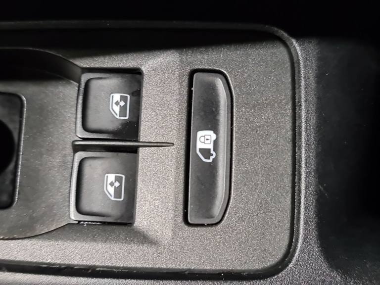 2021 Volkswagen Caddy 2.0 TDI C20 COMMERCE 75 BHP SWB Panel Van Diesel Manual