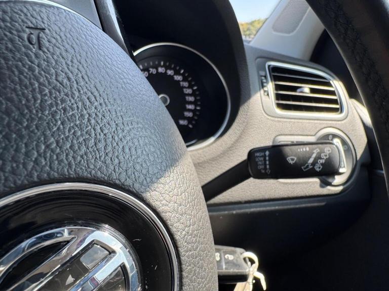 VOLKSWAGEN POLO 1.0 BlueMotion Tech SE Euro 6 (s/s) 3dr 2014