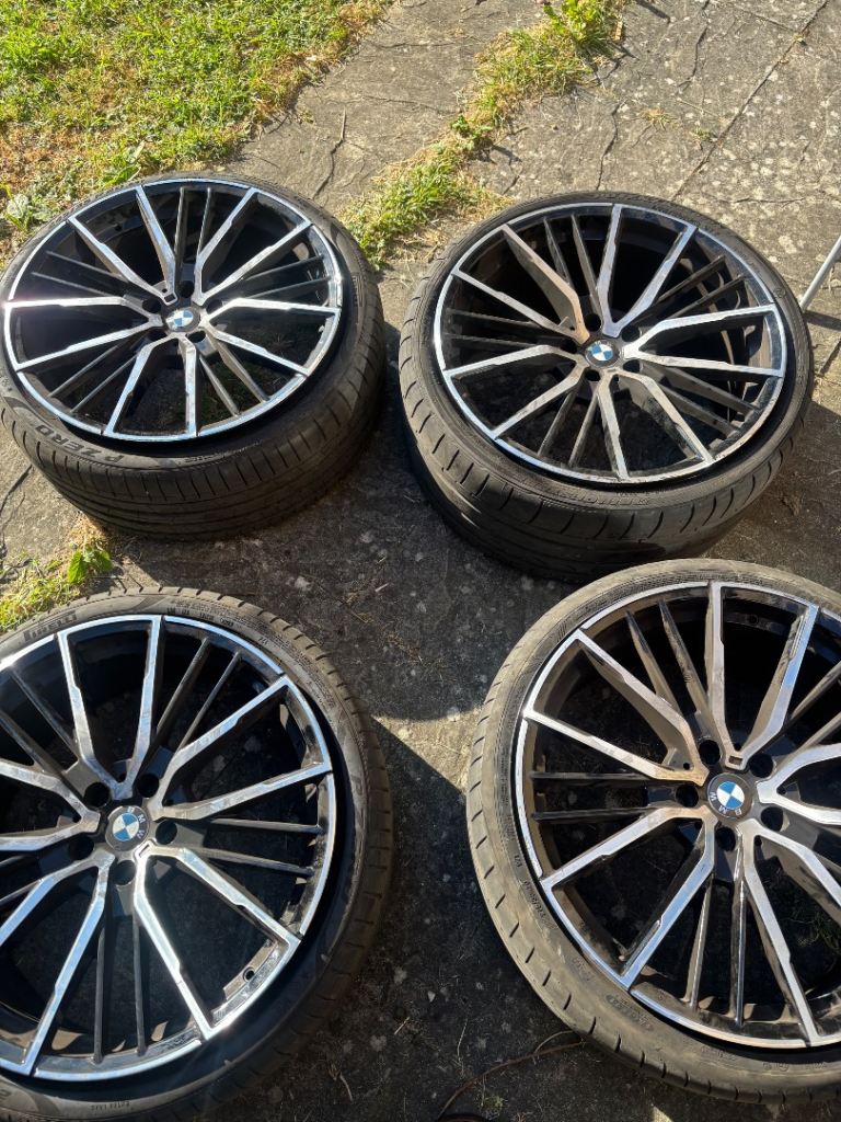 BMW 20 inch alloys