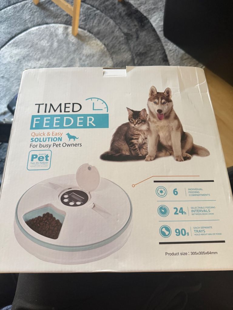 Timed feeder