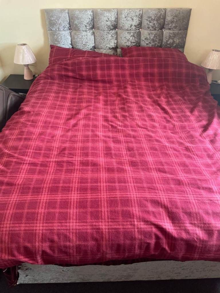 Double bed velvet with mattress for sale 