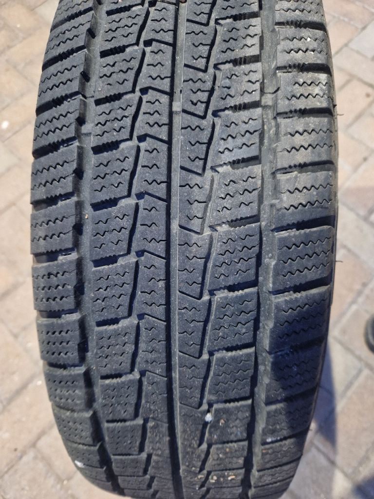 4 Winter tyres on steel rims