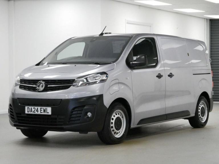 2024 VAUXHALL VIVARO ELECTRIC 3100 100 KW 75 KWH L1 PRIME 6 DOOR ( RACKING )