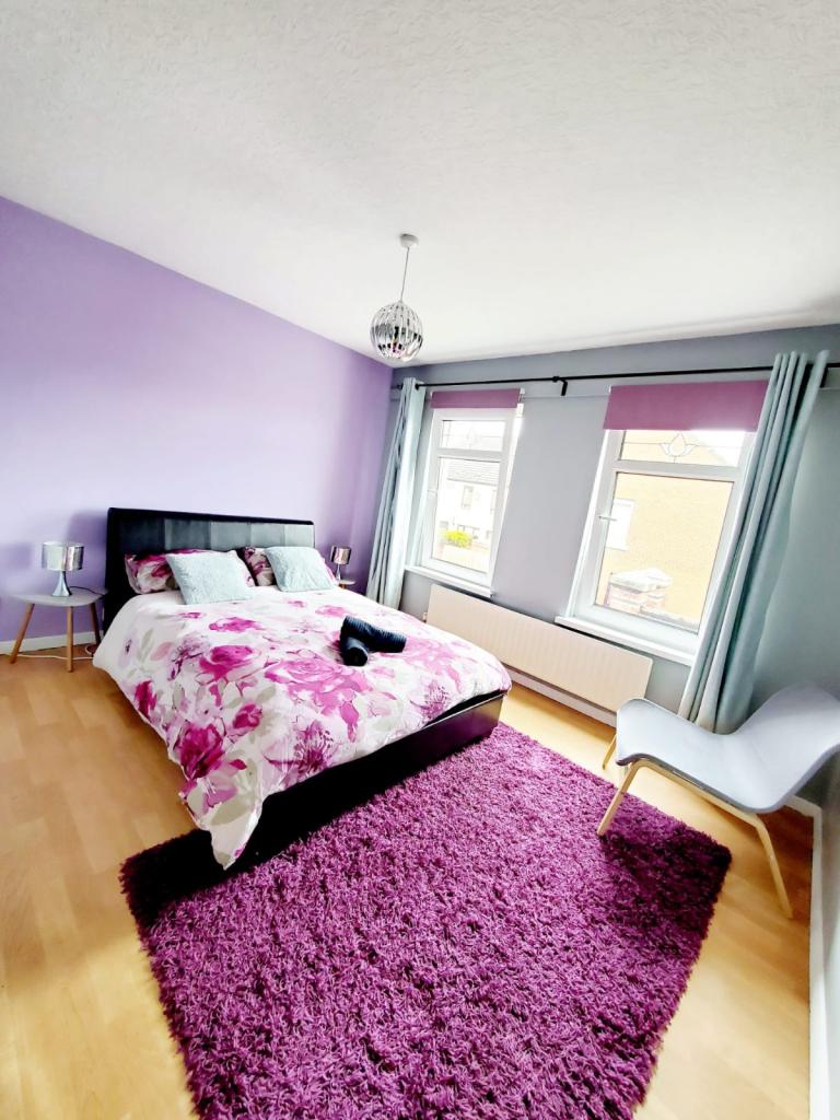 Spacious 4-Bedroom House for Rent in Central Belfast