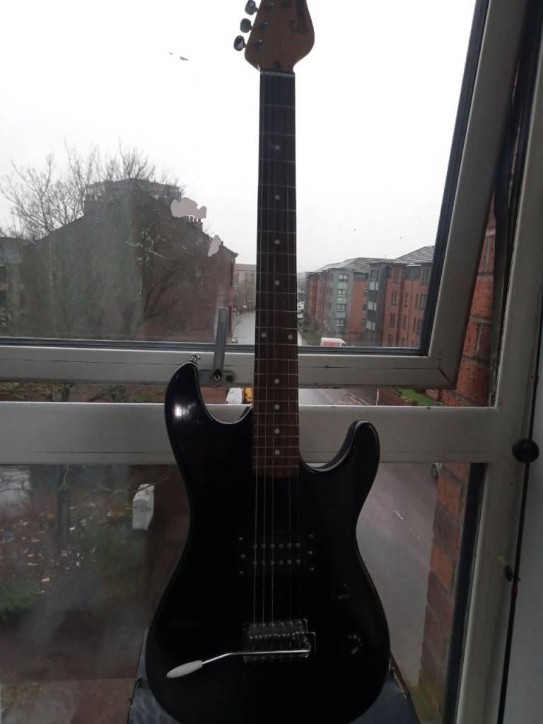 Brand new electric encore guitar plis wireless speaker 