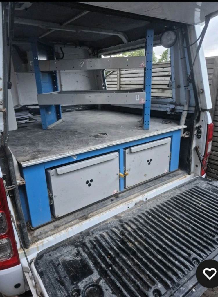 Ford RangerbFull Steel storage drawers.