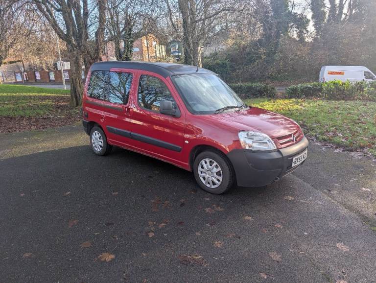 Citroën berlingo 1.4 petrol 1/2 berth campervan