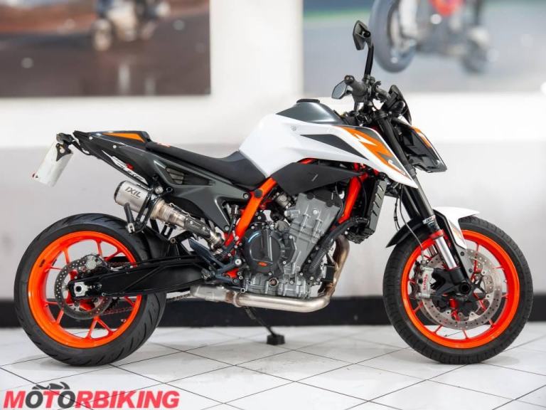 KTM 890 DUKE R