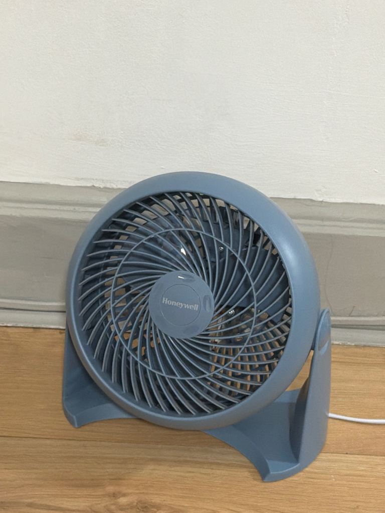 Honeywell Small blue Fan - Good Condition