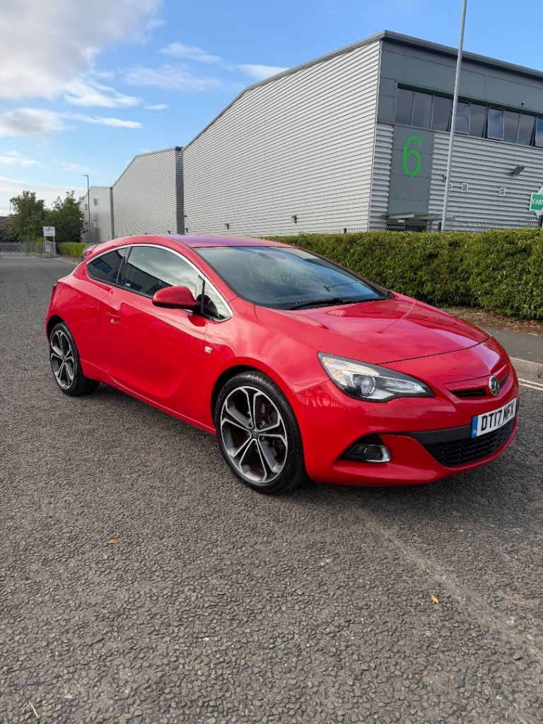 Vauxhall, GTC, Astra, Hatchback, 2017, Manual, 1364 (cc), 3 doors