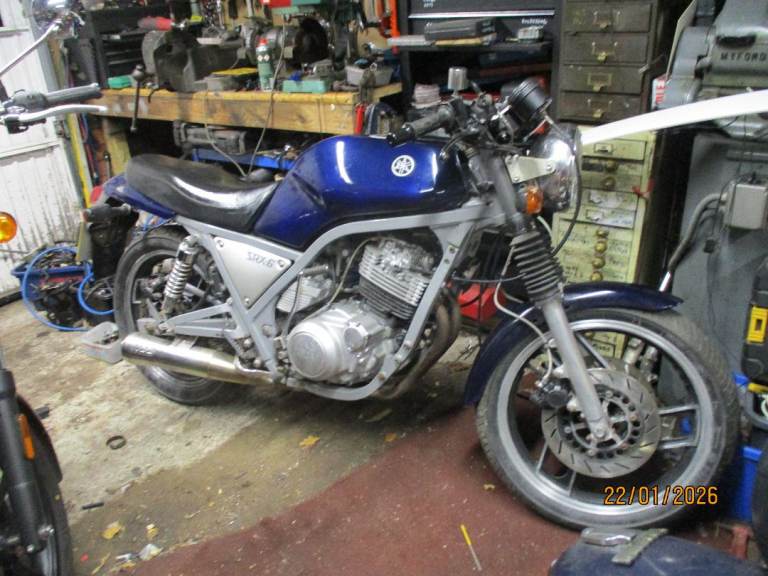 Yamaha SRX600 single  rare bike 