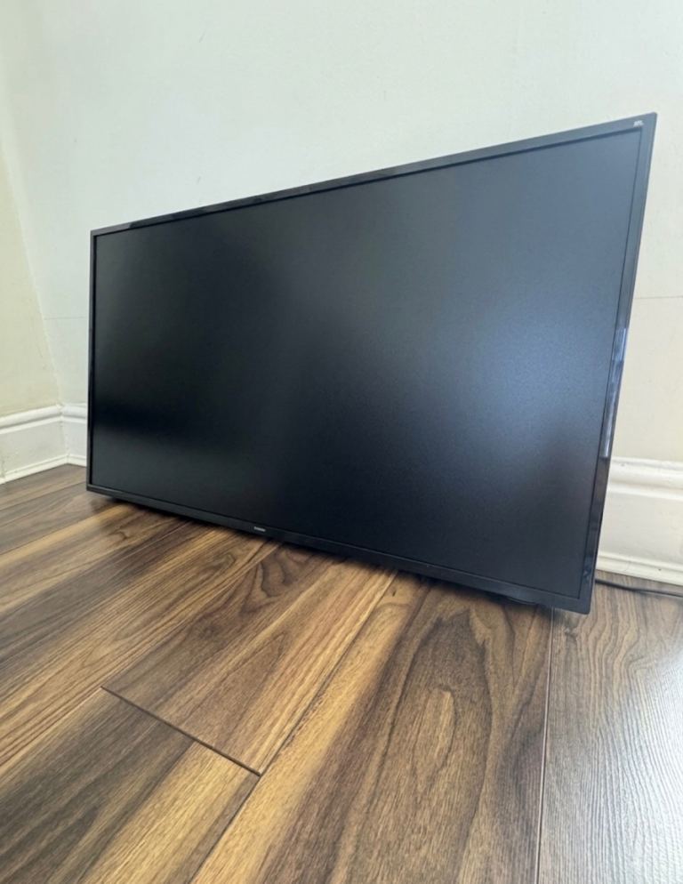 Technika 40" LED TV 40A23B-FHD – Good Condition
