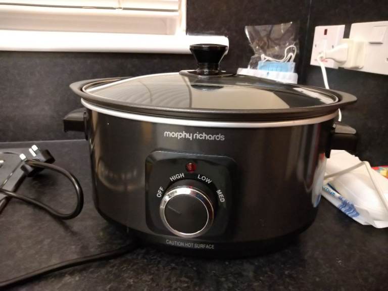 image for Morphy Richards 3.5L Sear & Stew Slow Cooker