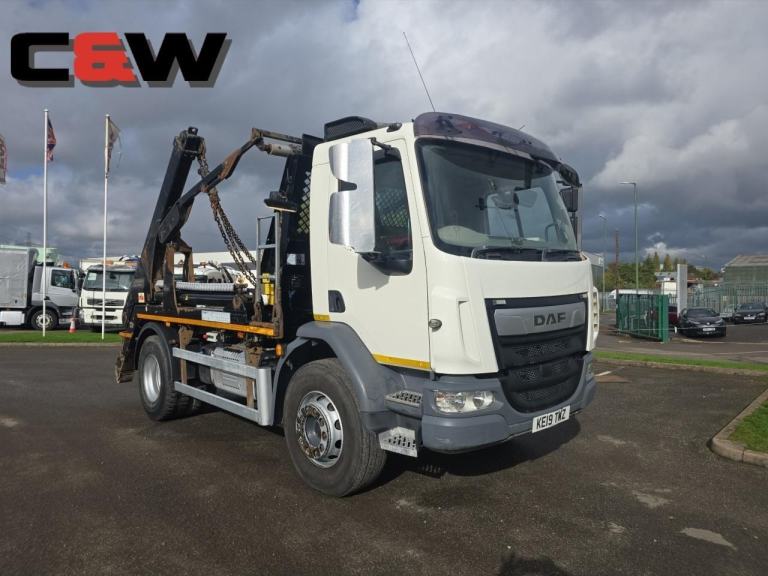 2019 (19) DAF FA LF230 18T Skip Loader - 344,000Kms