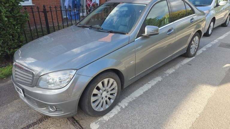 2010 Mercedes-Benz C Class 2.1 C250 CDI BlueEfficiency Elegance Saloon 4dr Diesel Auto Euro 5 (20...