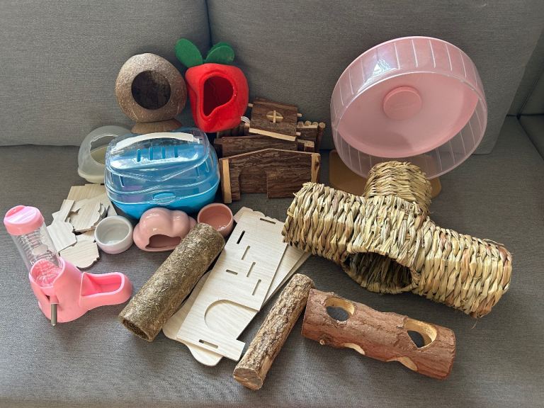 Hamster (or small rodents) accessories 