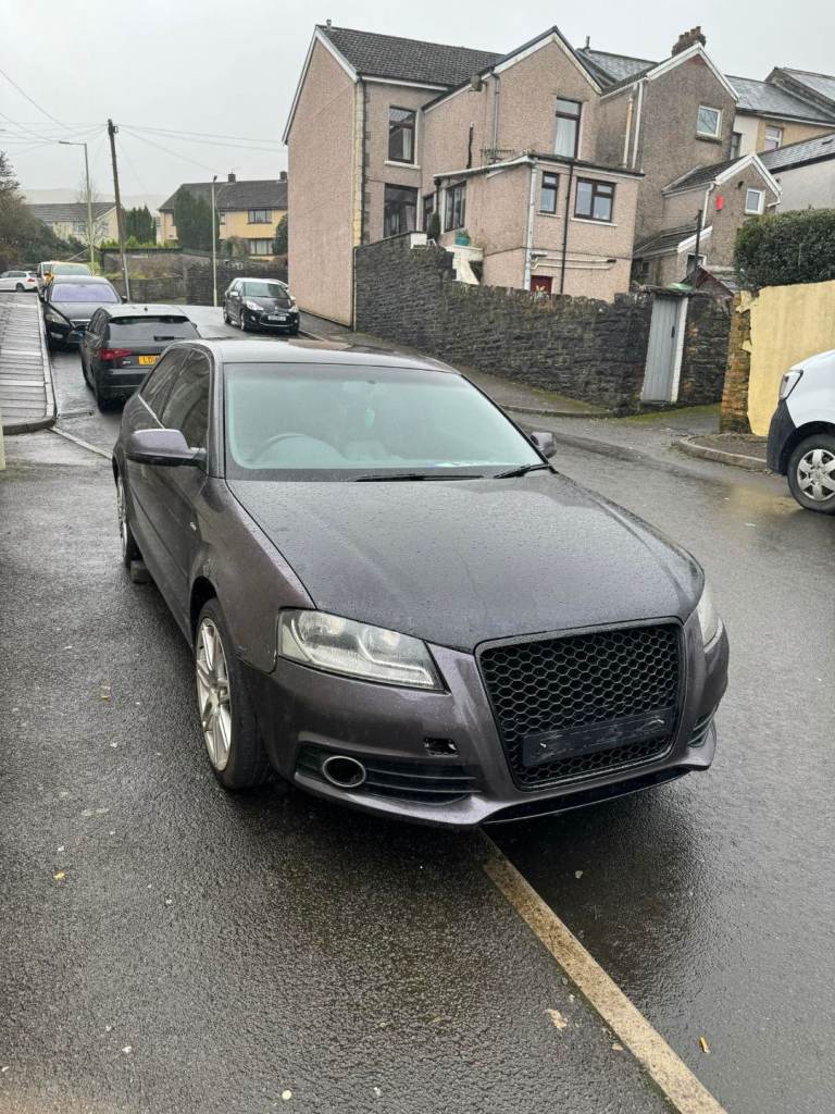 Audi, A3, Hatchback, 2011, Semi-Auto, 1968 (cc), 3 doors