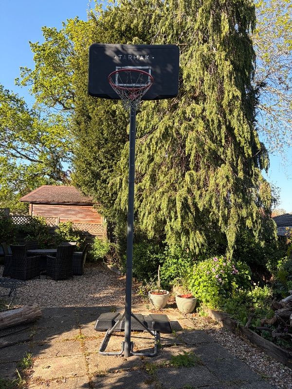 Tarmak basketball hoop, full size, free standing 