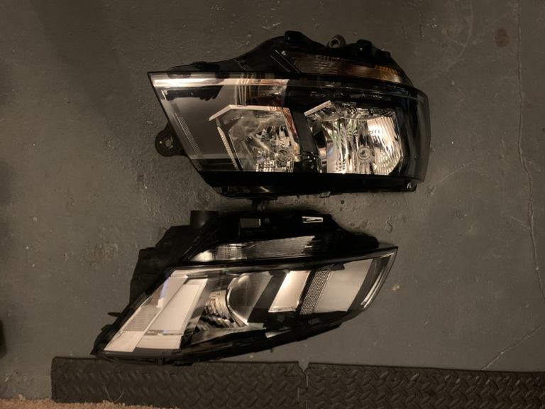 Transporter T6.1 headlights 