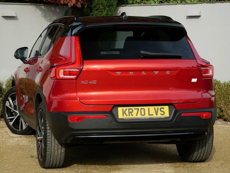 2020 Volvo XC40 1.5h T5 Twin Engine Recharge 10.7kWh R-Design Pro SUV 5dr Petrol Plug-in Hy SUV H...